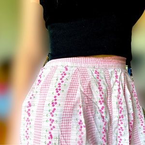 Beautiful vintage floral pants